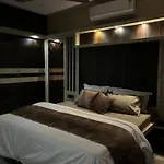 4Bhk Luxury Apartment Famjam